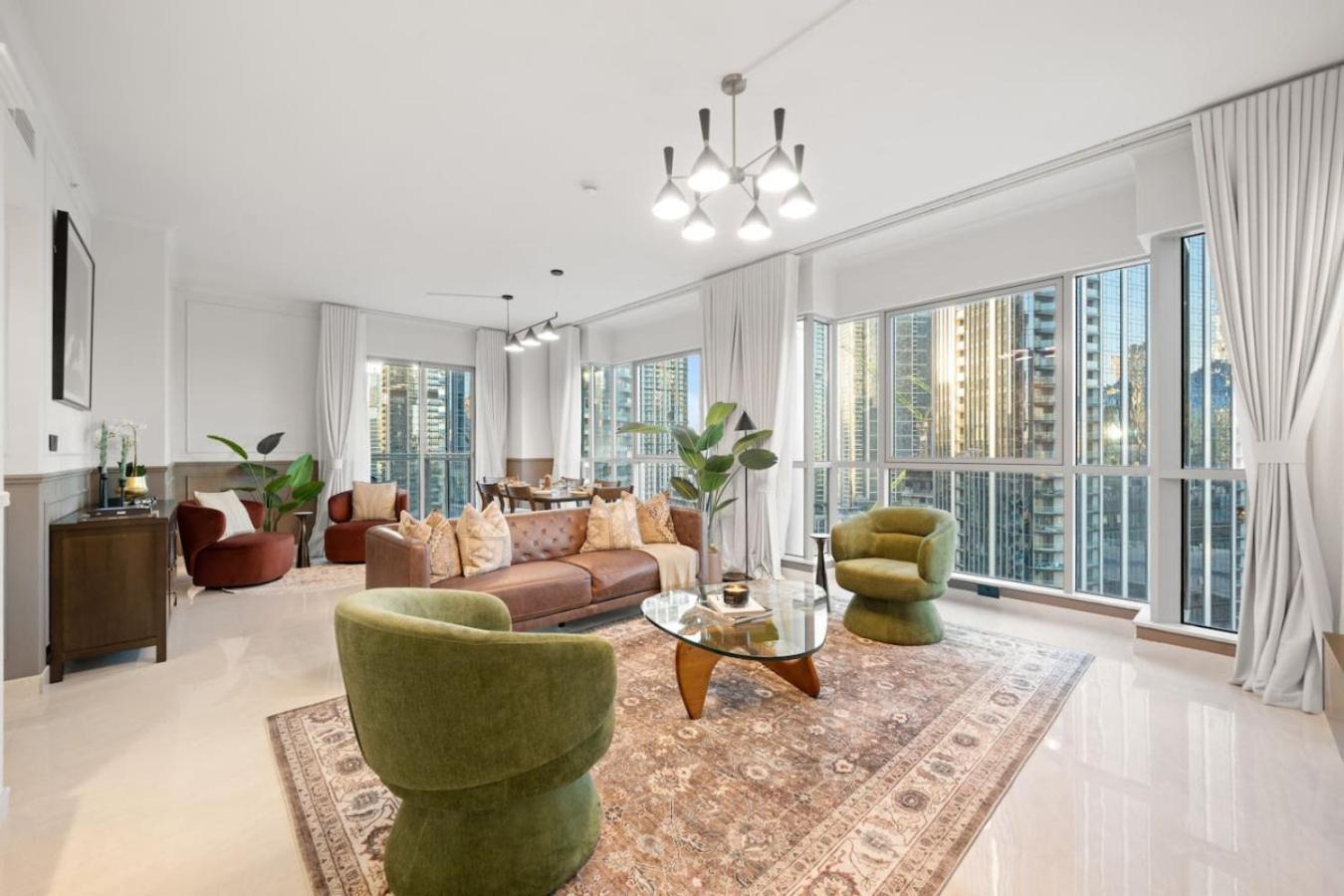 2-bedroom With Full Burj Khalifa & Opera House Views Just 9 Min Walk To Mall! Apartment